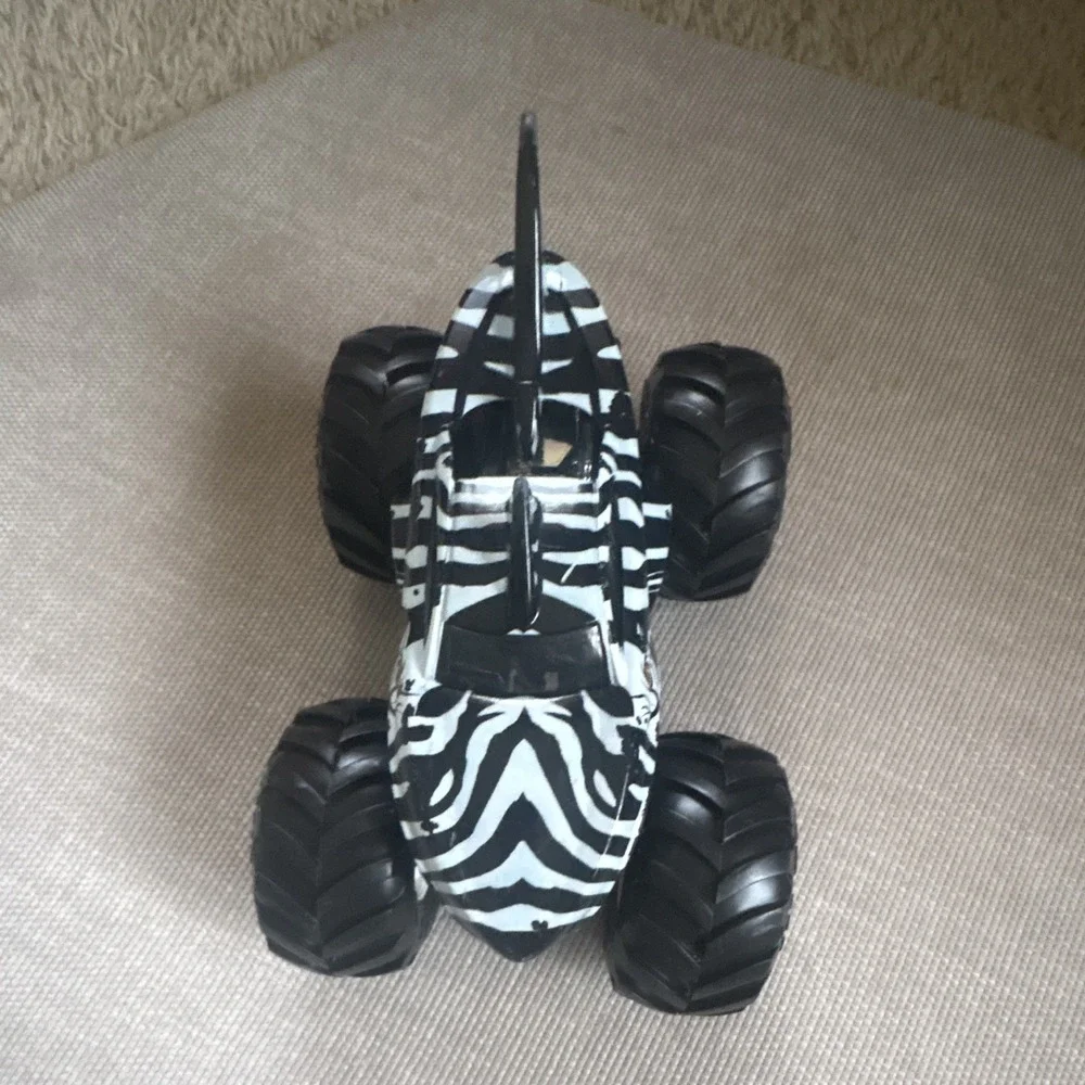 Hot Wheels Monster Jam Shark Monster Truck Toy Vehicle, Black & White Zebra